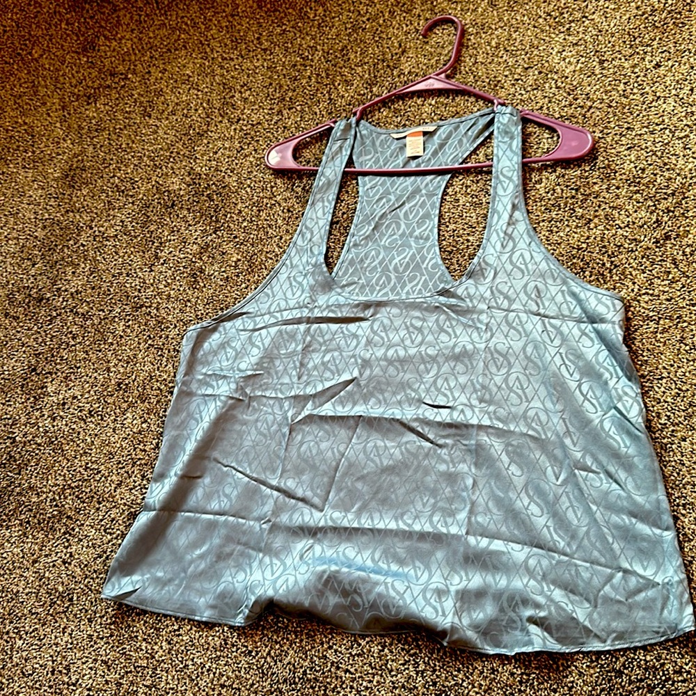 Victoria’s Secret sleep tank size L